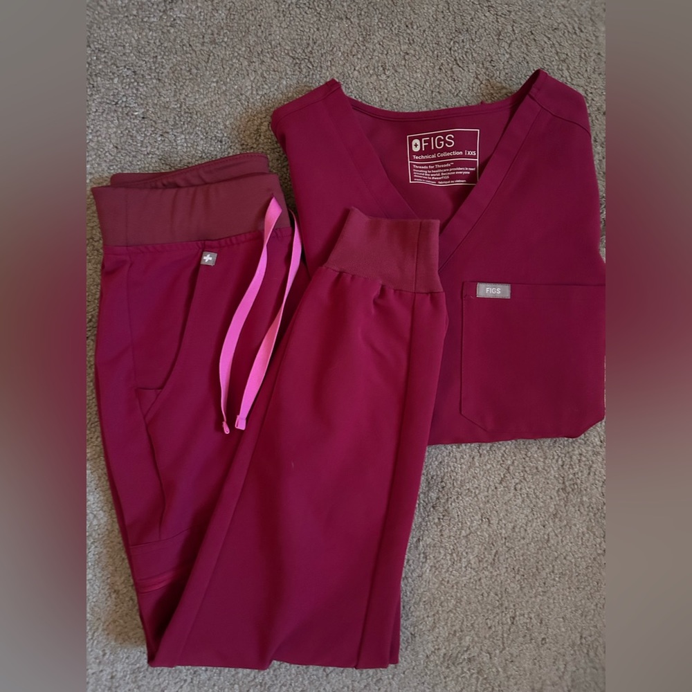 Figs Magenta Set